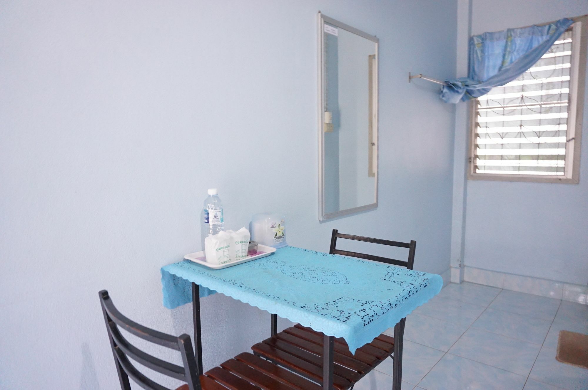 רנונג Montra Guesthouse מראה חיצוני תמונה